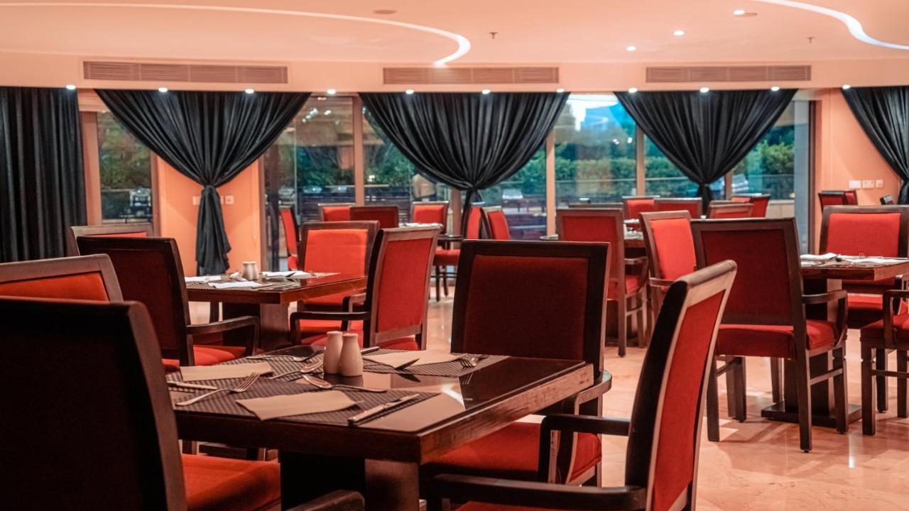 Oryx Hotel Akaba Kültér fotó The restaurant